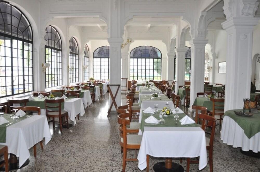 בואנוונטורה Hotel Tequendama Inn Estacion מראה חיצוני תמונה