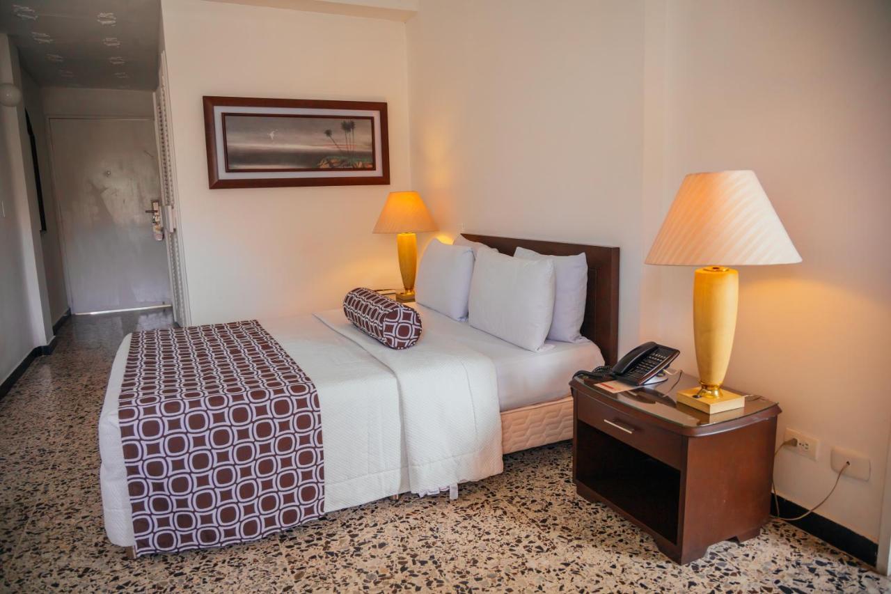 בואנוונטורה Hotel Tequendama Inn Estacion מראה חיצוני תמונה