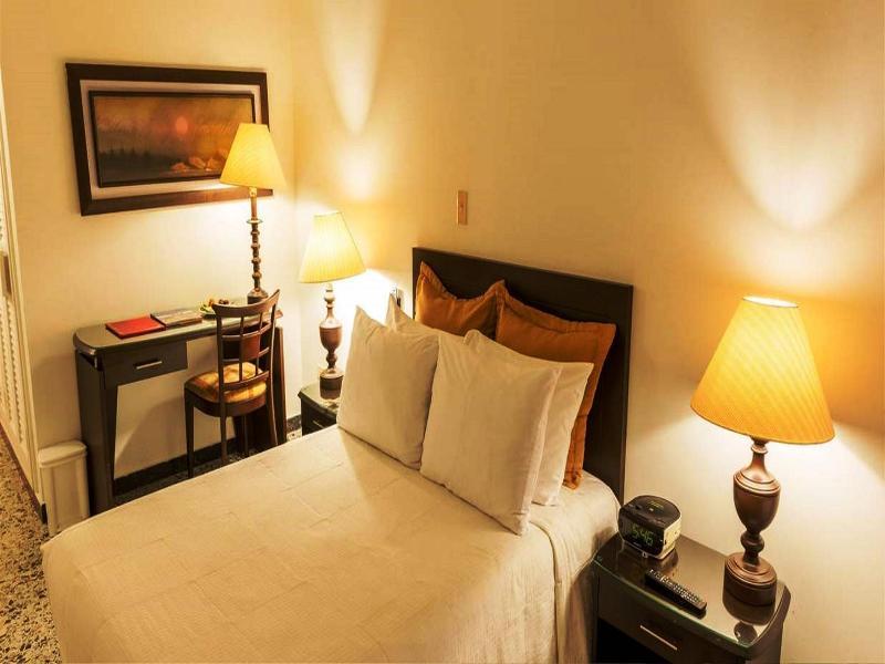 בואנוונטורה Hotel Tequendama Inn Estacion מראה חיצוני תמונה